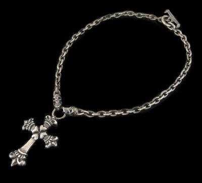 画像1: Quarter 4 Heart Crown Cross With Half 2 Skulls Chain Necklace