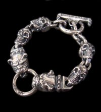 2Old Bulldogs With 4Skulls Bracelet