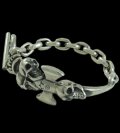 Triple Skull Dagger On Crown With Chain Links Bracelet