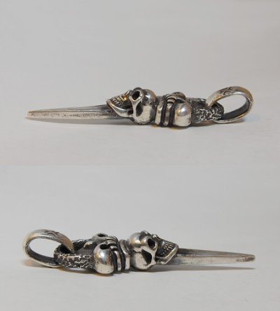 画像5: Skull Crown Dagger With Chiseled Loop & H.W.O Pendant