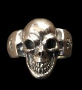 Single Skull Ring