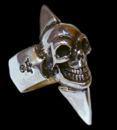 画像1: Skull with Spike Ring