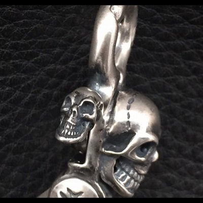 画像10: Skull On Clip With Triangle Hook