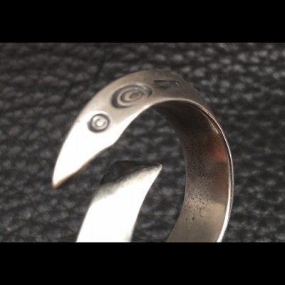 画像8: Skull On Clip With Triangle Hook