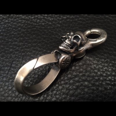 画像5: Skull On Clip With Triangle Hook