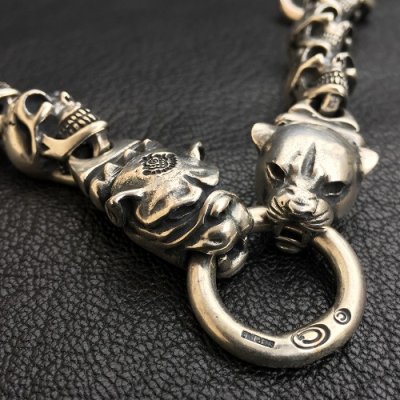 画像3: Old Bull Dog With Panther & 6 Slant Head Skull Links Bracelet