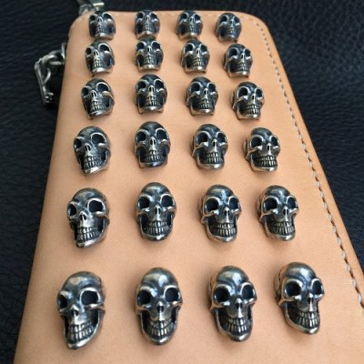 画像14: 24 Skulls On Natural Saddle Leather Round Zip With Single Skull Square Bottom Dagger Zip Pull & Single Skull Zip Pull