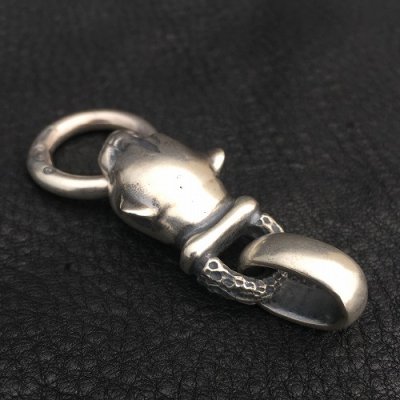 画像5: Long Neck Panther With Chiseled Loop H.W.O Pendant