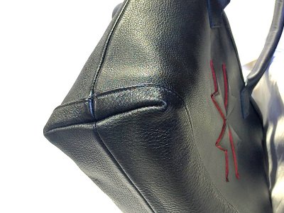 画像3: Black & Red Layered Maltese Cross Overlay Square Tote Bag