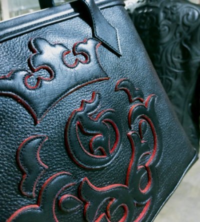 画像14: Black & Red Layered Atelier Mark Overlay Square Tote Bag