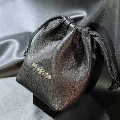 画像3: G&Crown Quarter Cross Oval With Crown Pins Buffalo Leather Drawstring Bag (S)