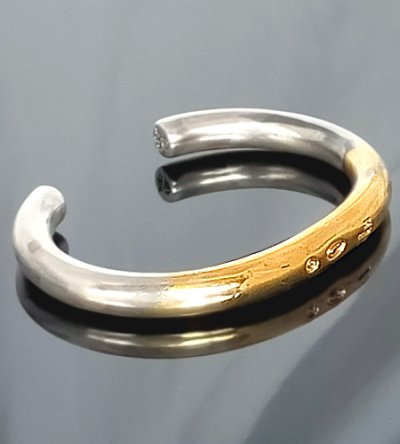 画像3: Pure Gold Wrap Round Bar Bangle (7.5mm)