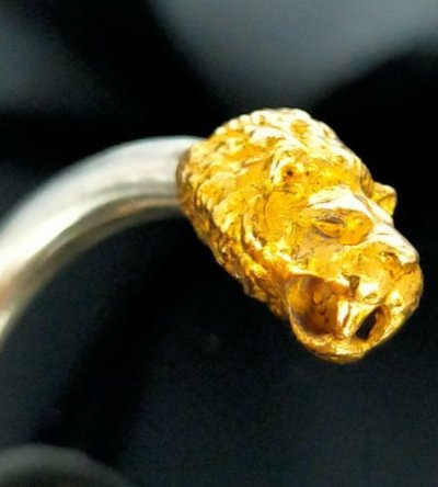 画像8: Pure Gold Wrap Lion Round Wire Bangle (4.5mm)