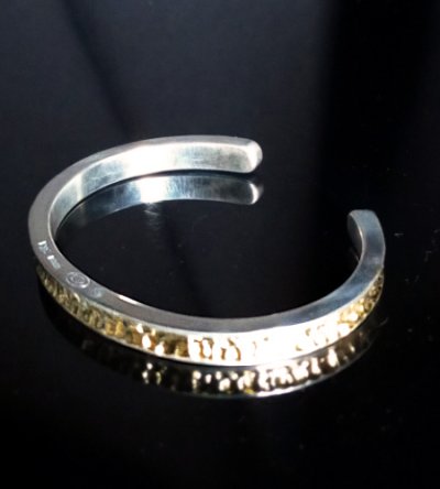 画像4: Pure Gold Wrap 6 x 4mm Wide Side Flat Chiseled Reel Bangle
