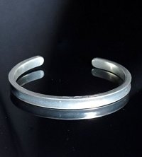 6 x 4mm Wide Bolo Neck Smooth Reel Bangle