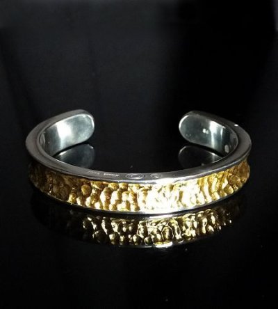 画像6: Pure Gold Wrap 11 x 5mm Wide Side Flat Chiseled Reel Bangle