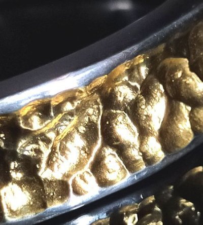 画像2: Pure Gold Wrap 11 x 5mm Wide Side Flat Chiseled Reel Bangle