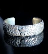 Raised G&Crown With 18mm Heavy Wide Chiseled Bangle