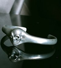 Old Single Skull Bangle (Black Finish) ※即納品あり