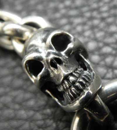 画像17: Single Skull With Small Oval Links Bracelet