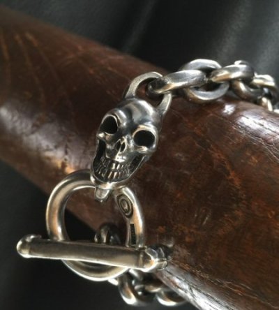 画像20: Single Skull With Small Oval Links Bracelet