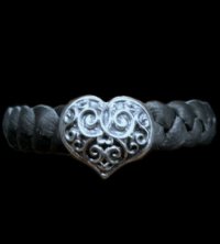 Single Heart Braid Leather Bracelet