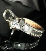 【Gaboratory With WOLF'S HEAD Collaboration】Skull With Triangle Horseshoe Wrist Band