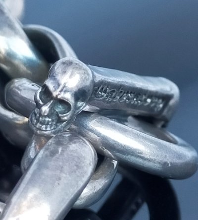 画像18: Skull On Sculpted Oval With 2 Panthers & H.W.O & Anchor Chain Links Bracelet