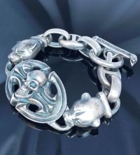 Skull On Sculpted Oval With 2 Panthers & H.W.O & Anchor Chain Links Bracelet