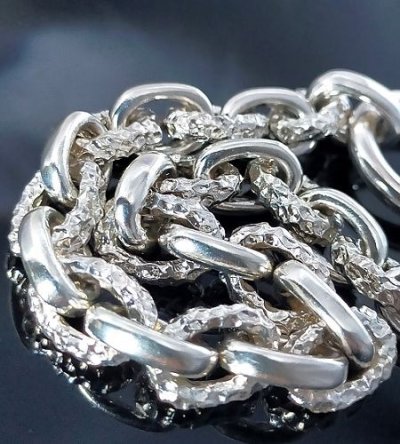 画像4: Half Small Oval & Chiseled Small Oval Chain Links Bracelet (Platinum Finish)