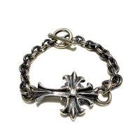 Diamond With Grooved Cross & 7Chain Bracelet