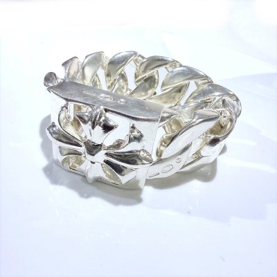 画像2: Gothic Cross Buckle With Cuban Chain Bracelet (Platinum Finish)