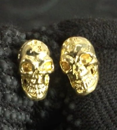 画像1: 18k Gold Twelve Small Skull Pierce