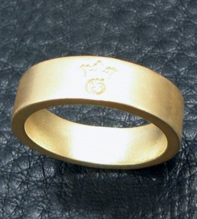 画像2: 10k Gold Flat Bar Ring With Out Maltese Cross (Pure Gold Color Finish)