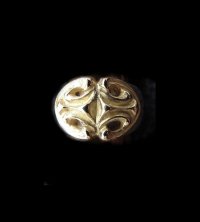 18k Gold Sculpted Oval On Ring