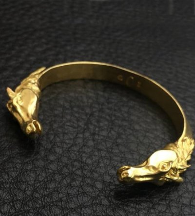 画像5: 18k Gold Horse Triangle Wire Bangle