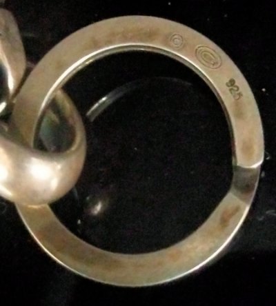 画像12: Sculpted Oval Keeper With Old Bulldog & Key Ring