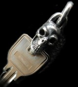 Single Skull Key Hook