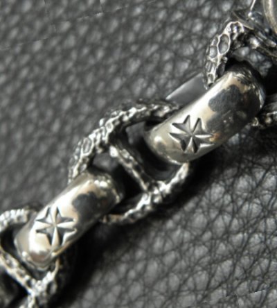 画像13: Skull on clip With maltese cross H.W.O & chiseled anchor key ring