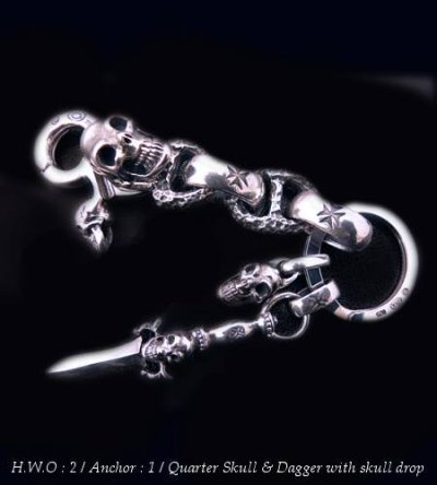 画像1: Skull on clip with maltese cross H.W.O & chiseled anchor key ring