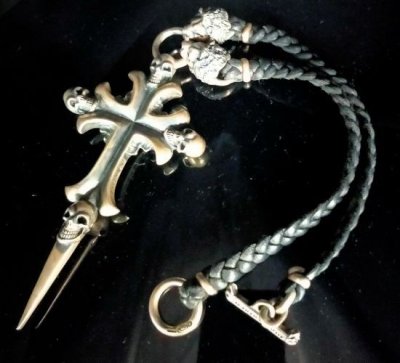 画像2: 3Skull On Plain Grooved Cross With Single Skull Dagger & 2Lions Braid Leather Necklace