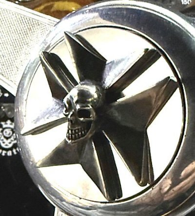 画像5: Gaboratory Skull On Maltese Cross Steering Wheel Ornament