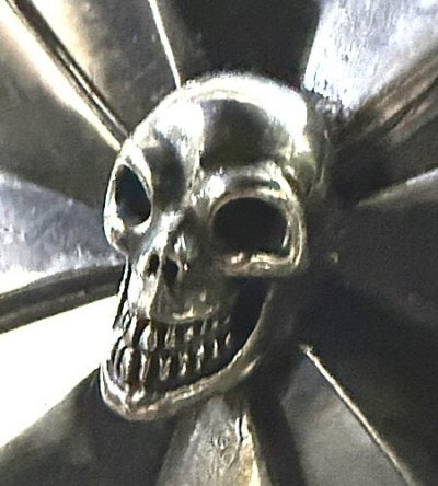 画像3: Gaboratory Skull On Maltese Cross Steering Wheel Ornament