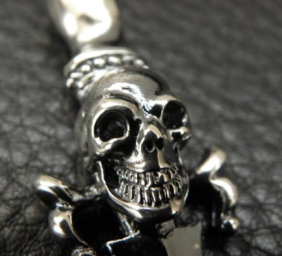 画像12: 1/3 Skull On Dagger With 2 Quarter Skulls & 7 Chain Links Necklace