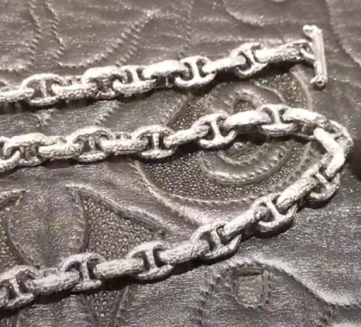 画像2: All Quarter Chiseled Anchor Links Necklace
