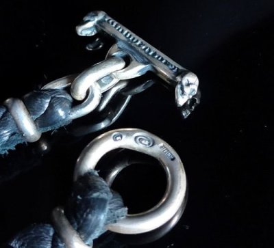 画像15: Half Face On Battle-Ax Cross With 2 Lions Braid Leather Necklace