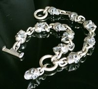 Single Skull With Skull & Small Oval Links Necklace
