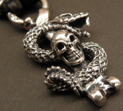 画像2: Half Skull On Snake braid leather necklace