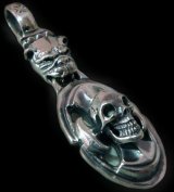 Old Bulldog & Battle-Ax On Skull Pendant