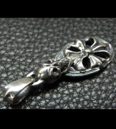 画像3: Quarter Skull On Top Cross Oval With Classic H.W.O Pendant